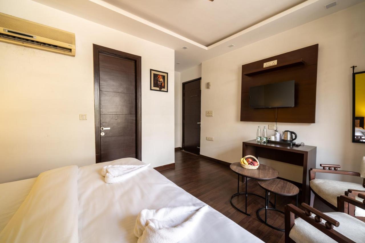 Lime Boutique B&B Gk-1 At Kailash Colony Metro , Greater Kailash Near Eros Hotel Nehru Place Yeni Delhi Dış mekan fotoğraf
